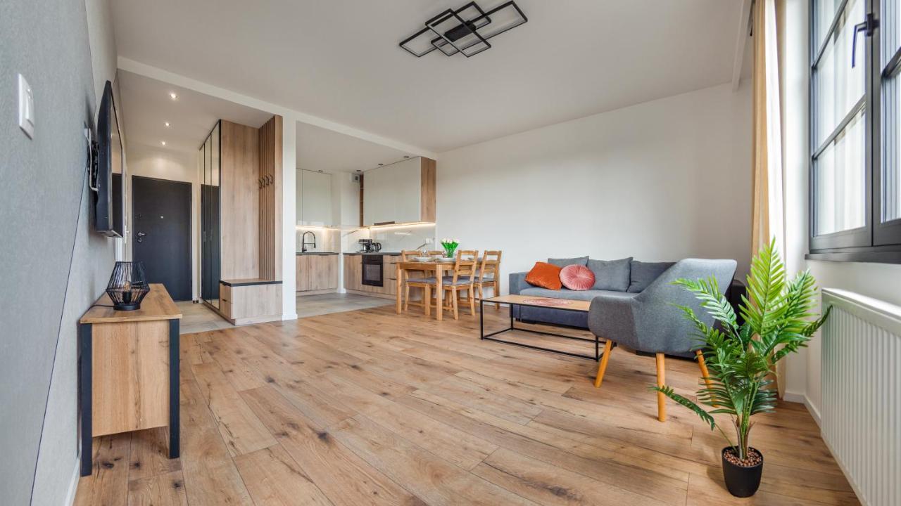 Apartamenty Sun & Snow Doki Gdańsk Zewnętrze zdjęcie