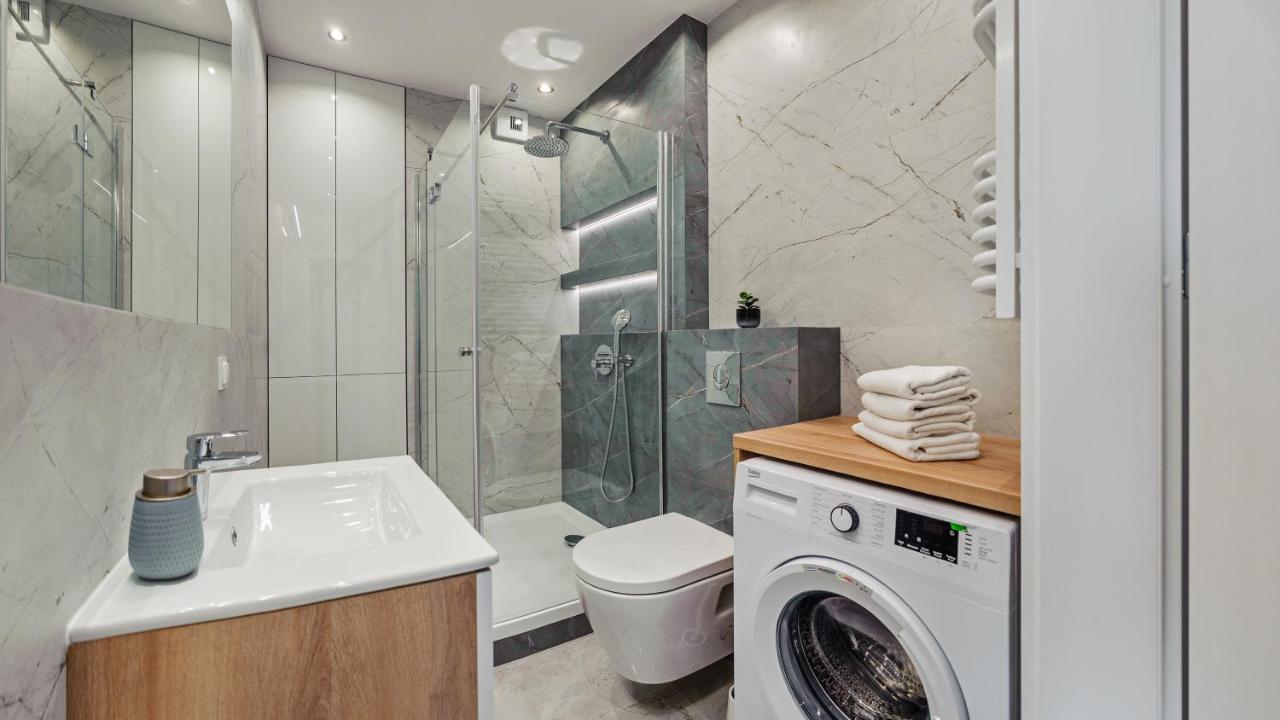 Apartamenty Sun & Snow Doki Gdańsk Zewnętrze zdjęcie